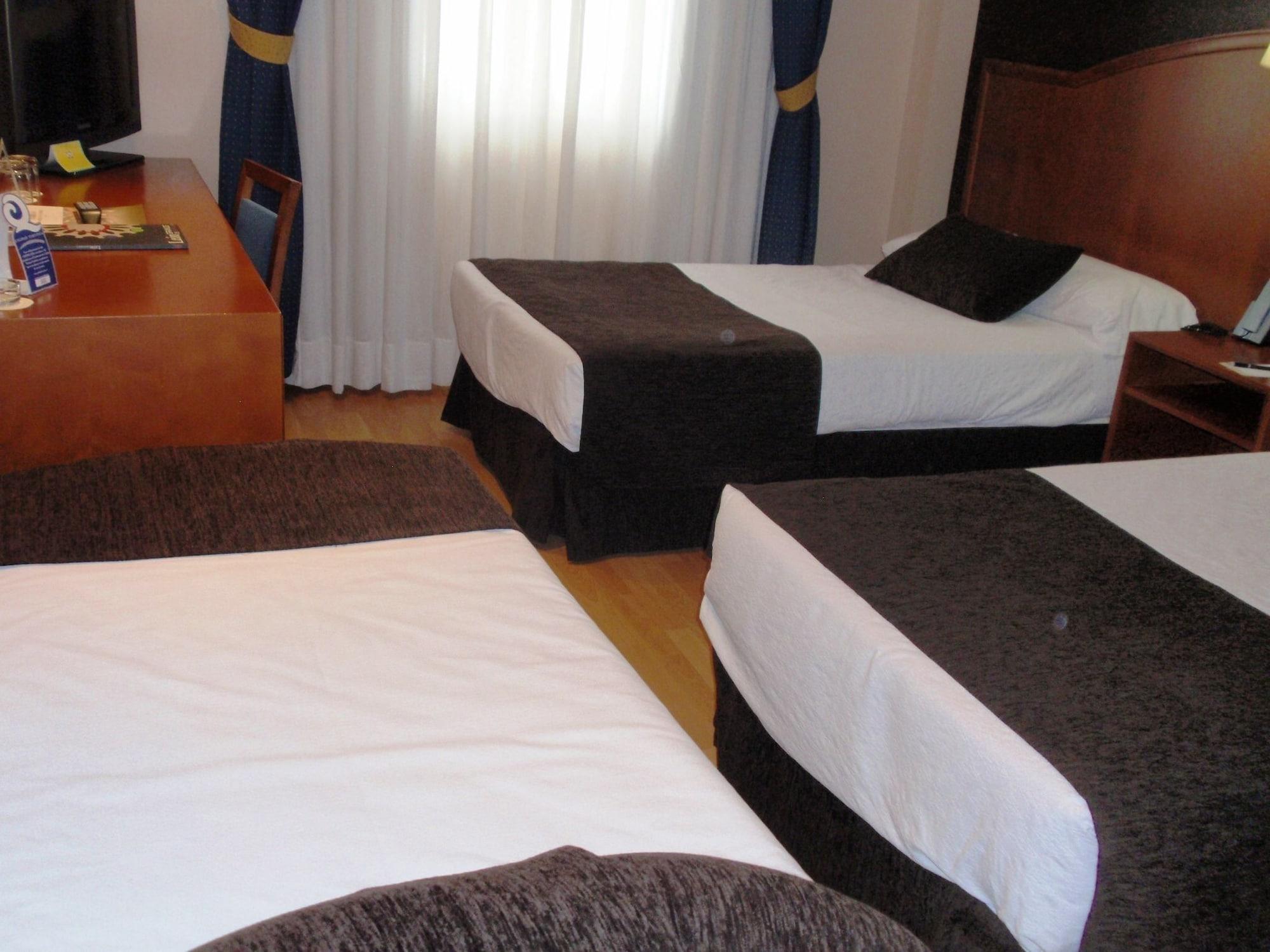 Ponferrada Plaza Hotel Kültér fotó