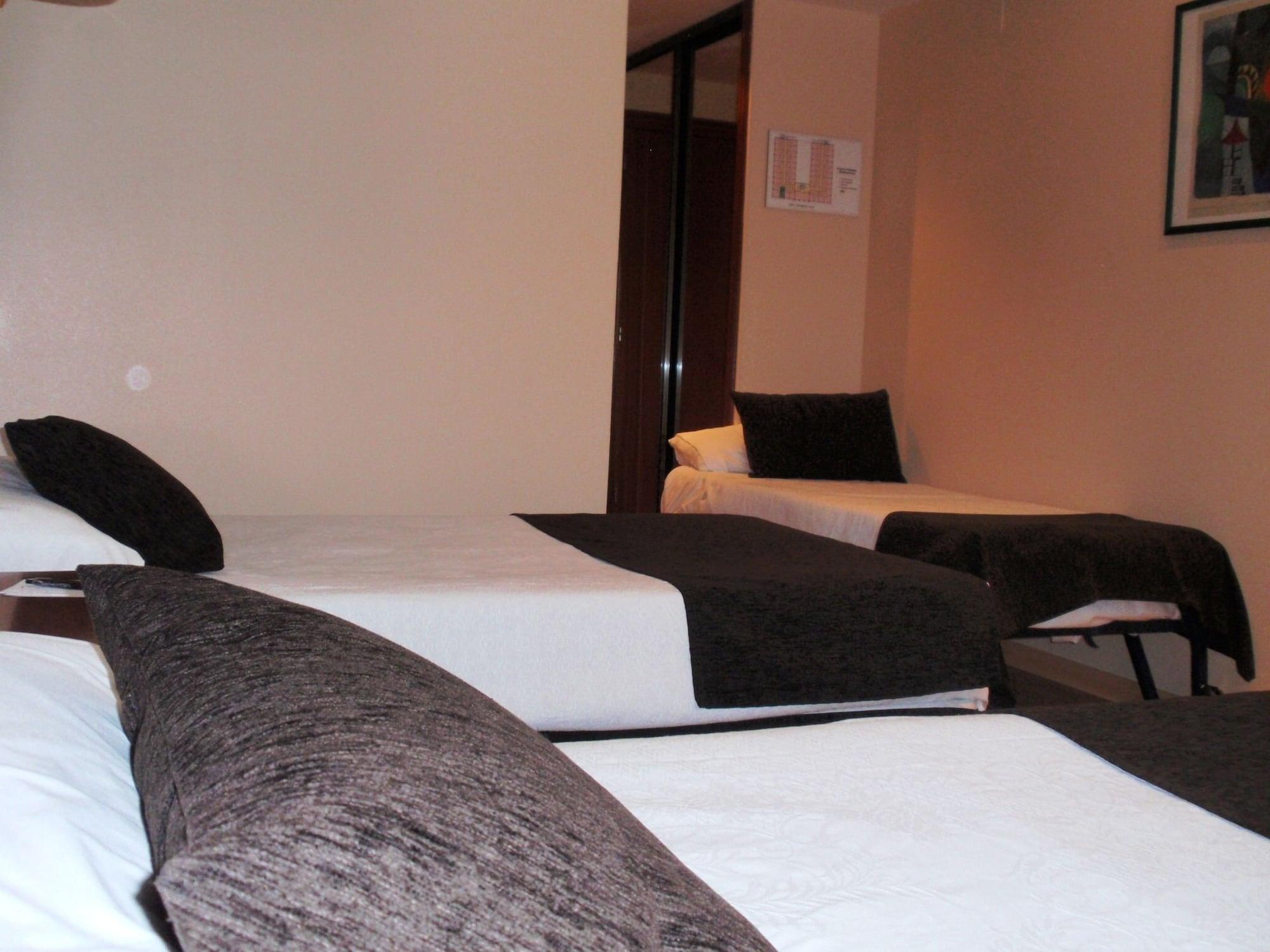 Ponferrada Plaza Hotel Kültér fotó