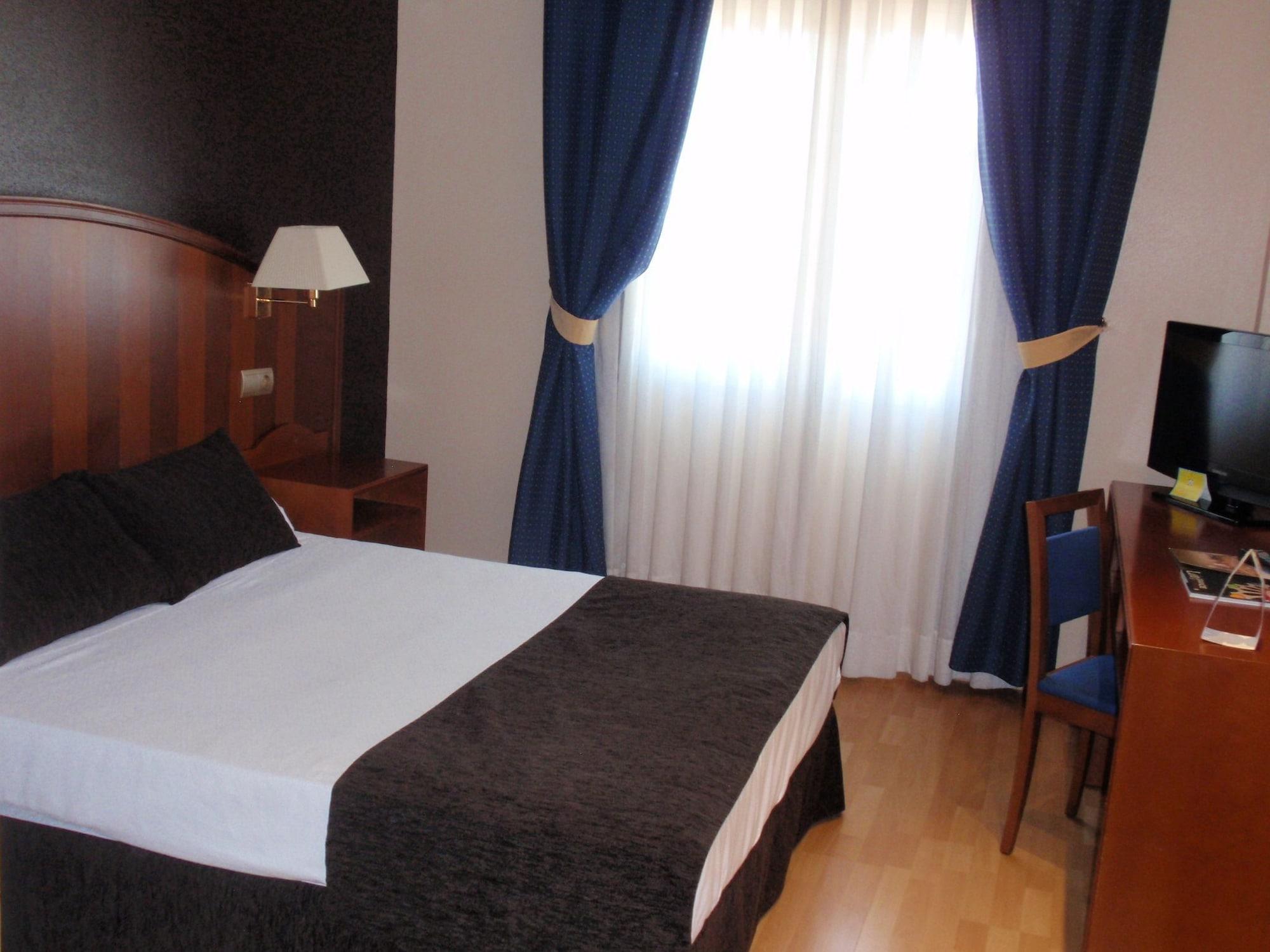 Ponferrada Plaza Hotel Kültér fotó