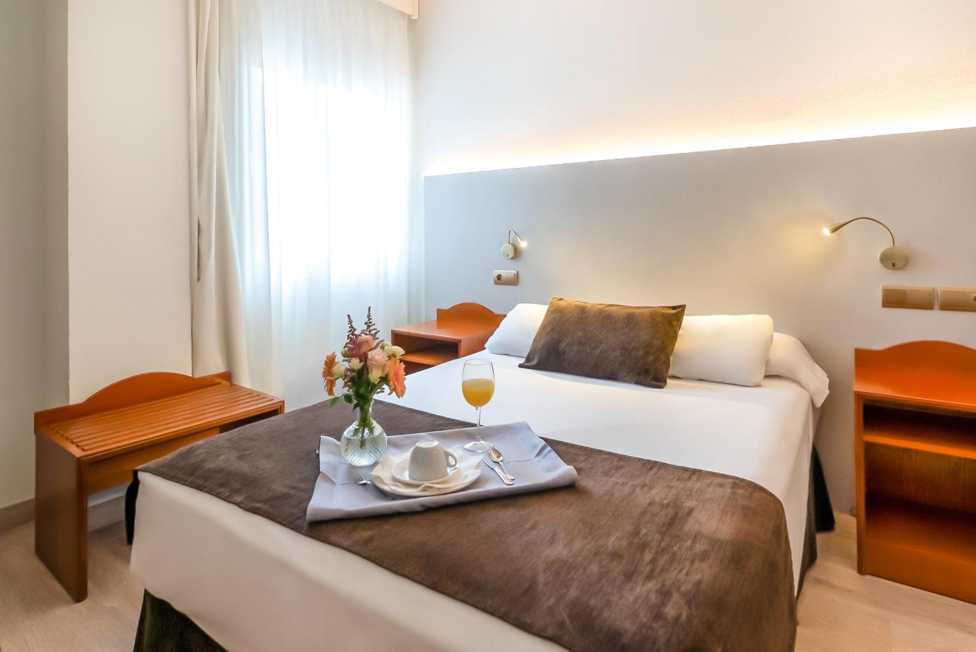 Ponferrada Plaza Hotel Kültér fotó