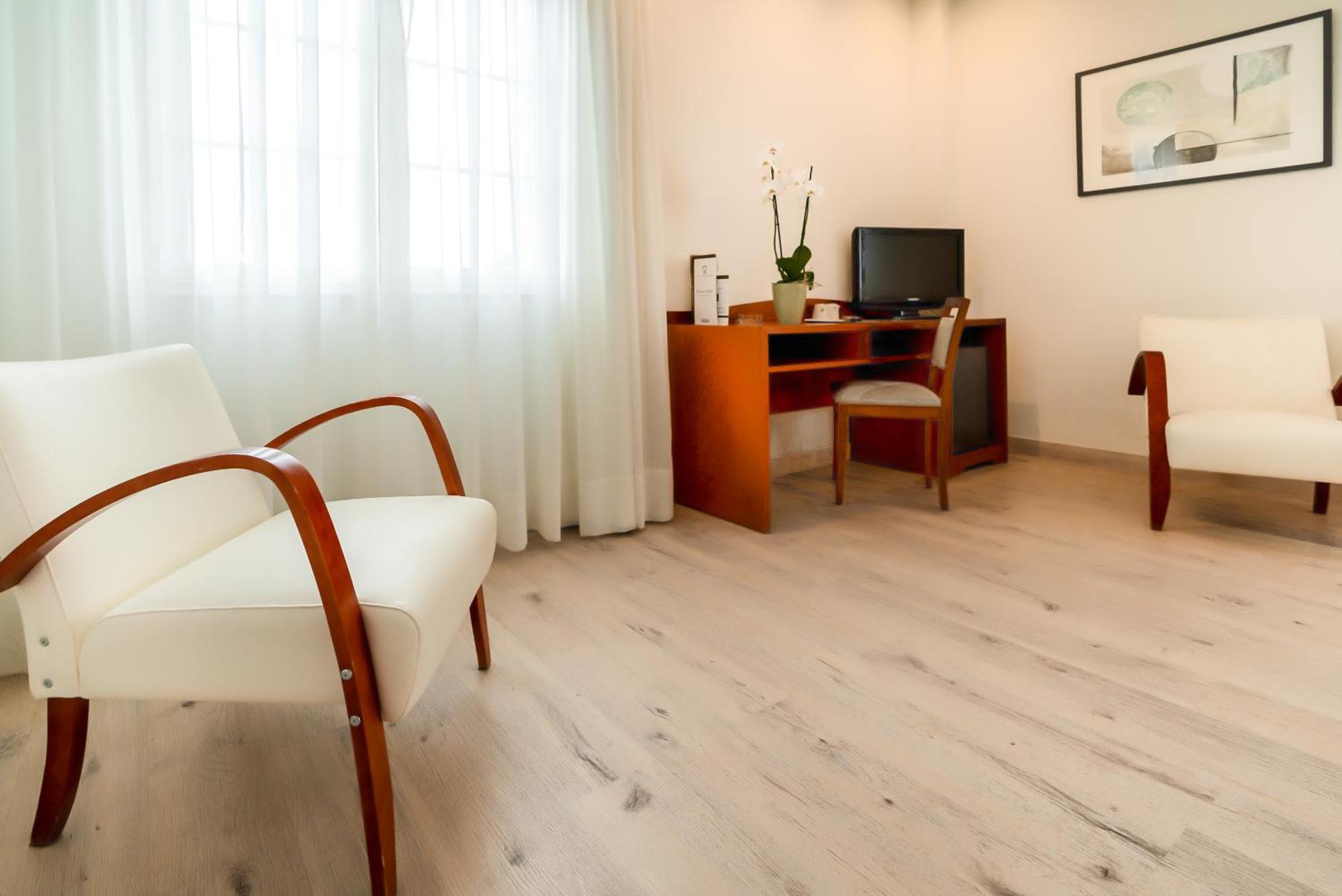Ponferrada Plaza Hotel Kültér fotó