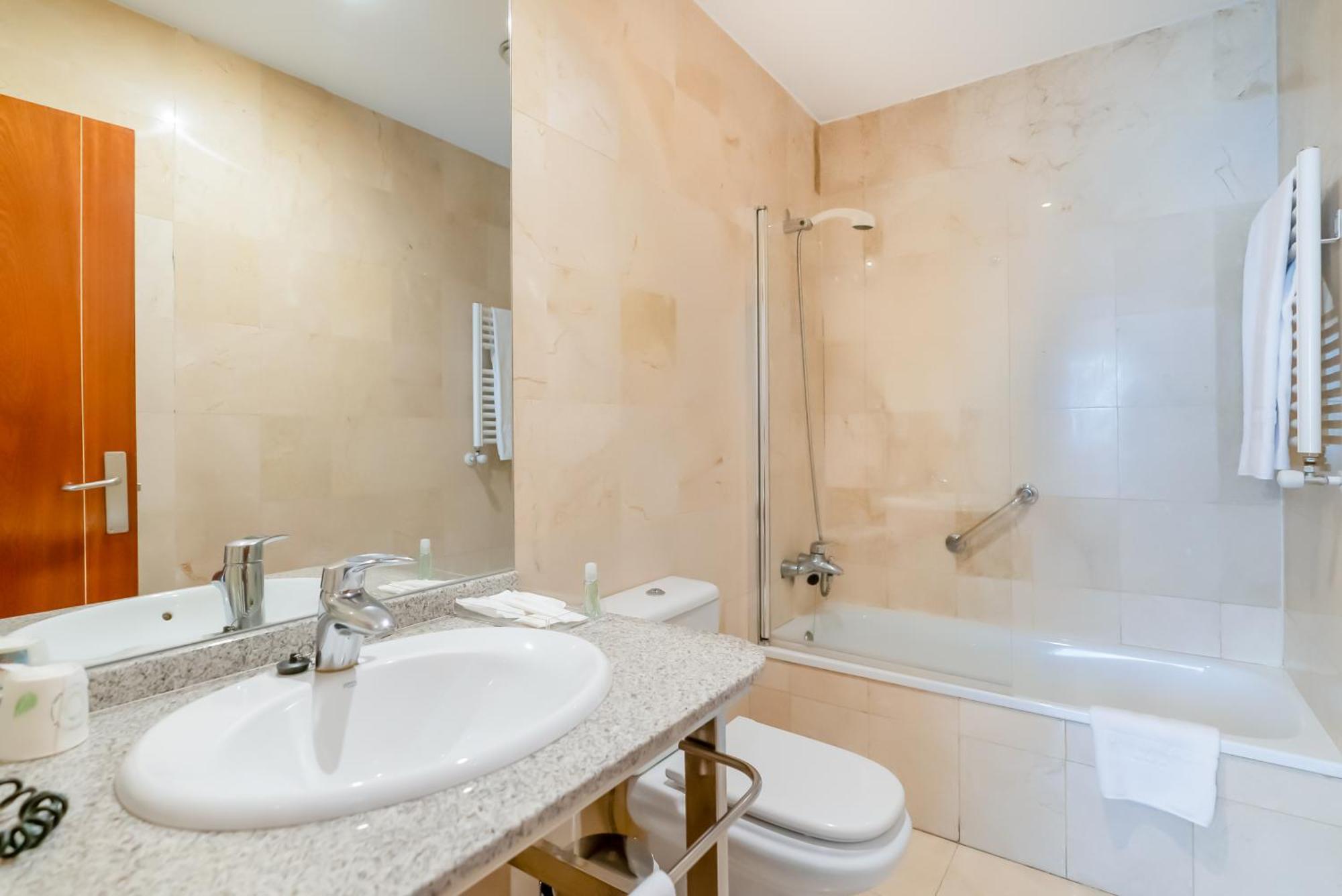 Ponferrada Plaza Hotel Kültér fotó
