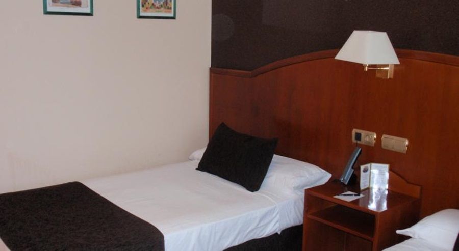 Ponferrada Plaza Hotel Kültér fotó
